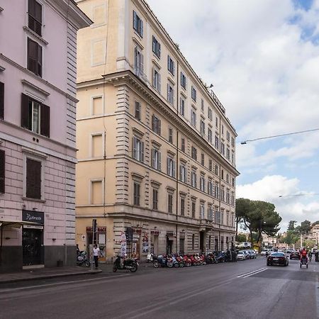 Sweet Home Colosseo Rome Bagian luar foto